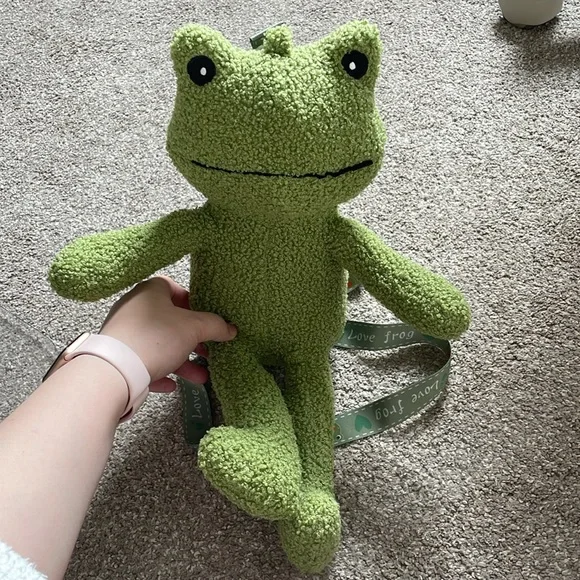 Cute Green Frog Crossbody Bag Frog Head Plush Purse Adjustable Printed Strap - Picture 3 of 6